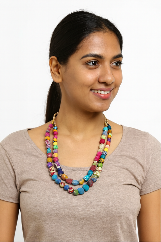 Collar Artesanal de Colores